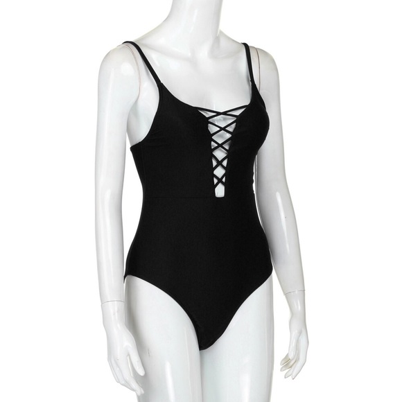 Black Swimsuit - Picture 3 of 6